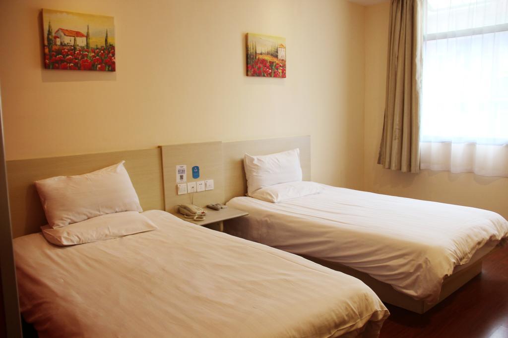 Hanting Hotel Changzhou Railway Station Rum bild